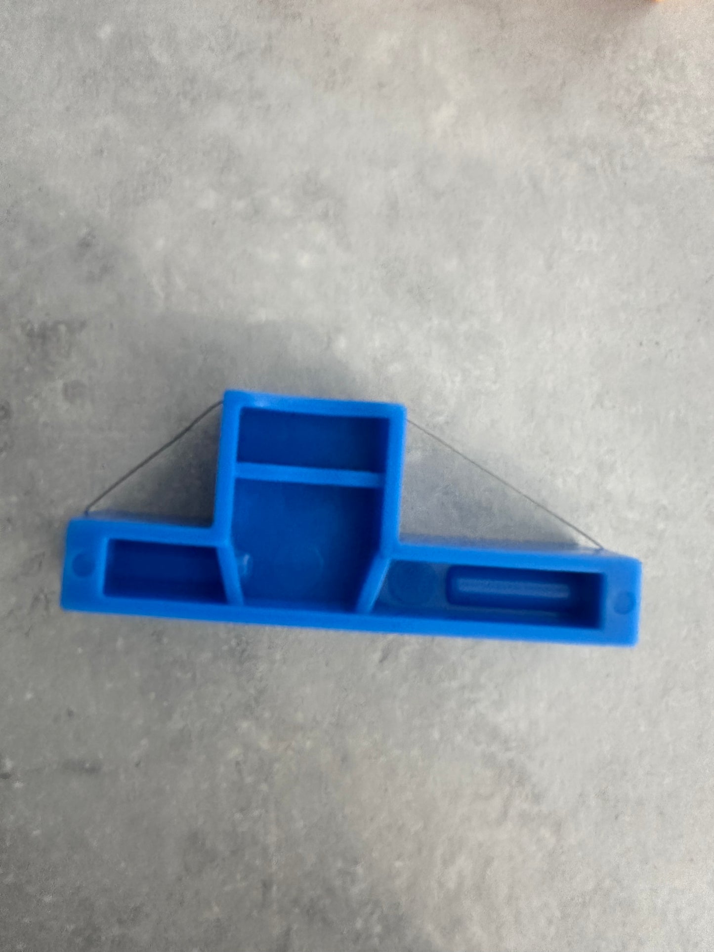 Angle cutting tool