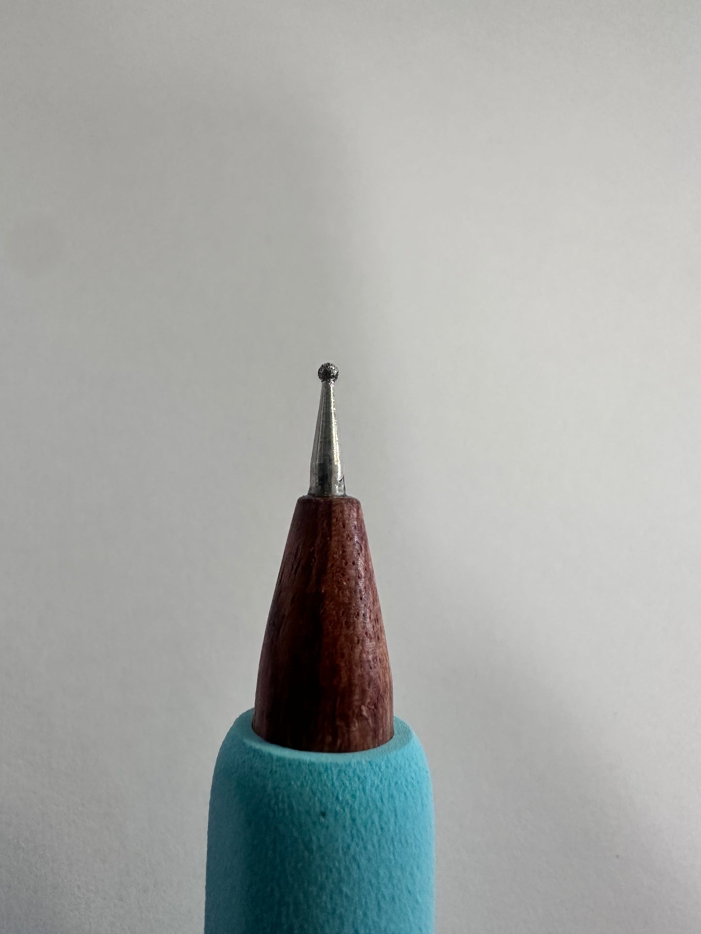 Diamond stylus sgraffito tool