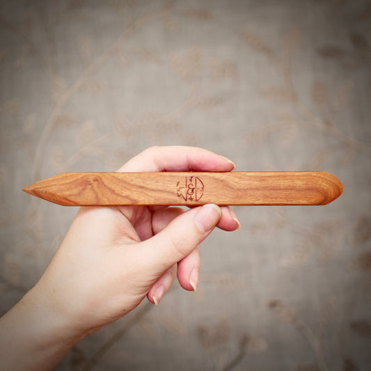 Wattle & Daub- Knife Point + Round