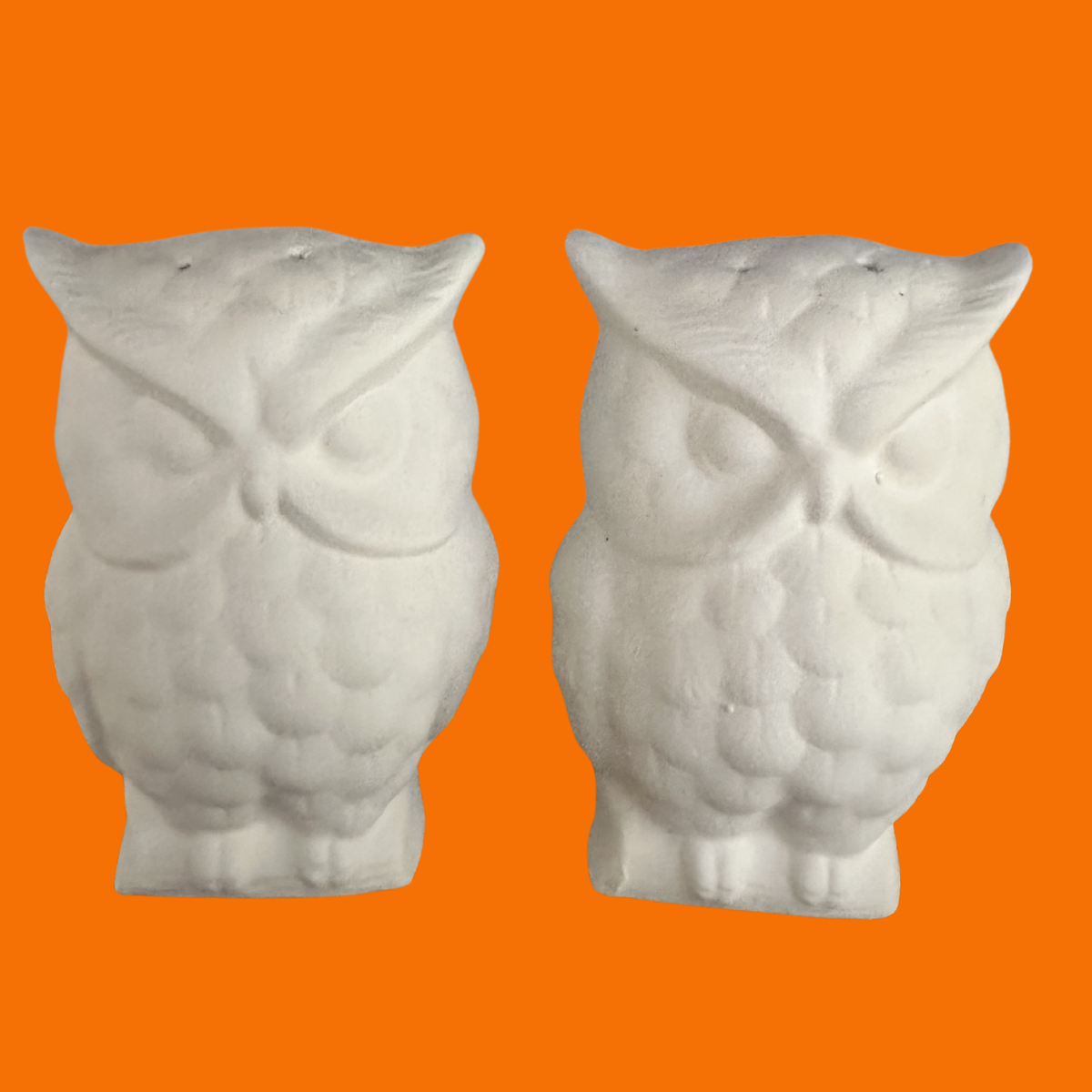 Bisque- Vintage Scarlatella Owl Salt and Pepper Shakers (Scarlatella 129)